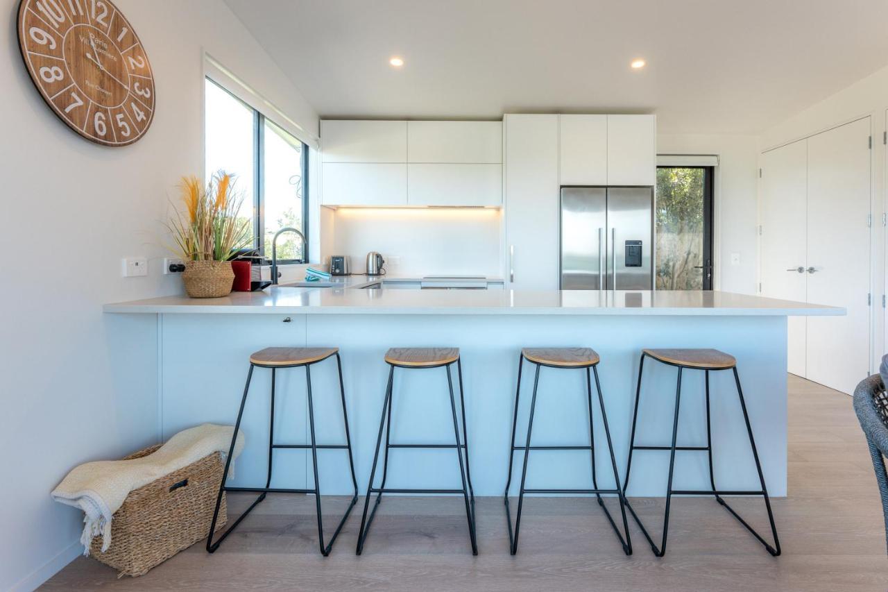 Luna Cottage. Stunning Ocean Views On Waiheke Oneroa Eksteriør billede