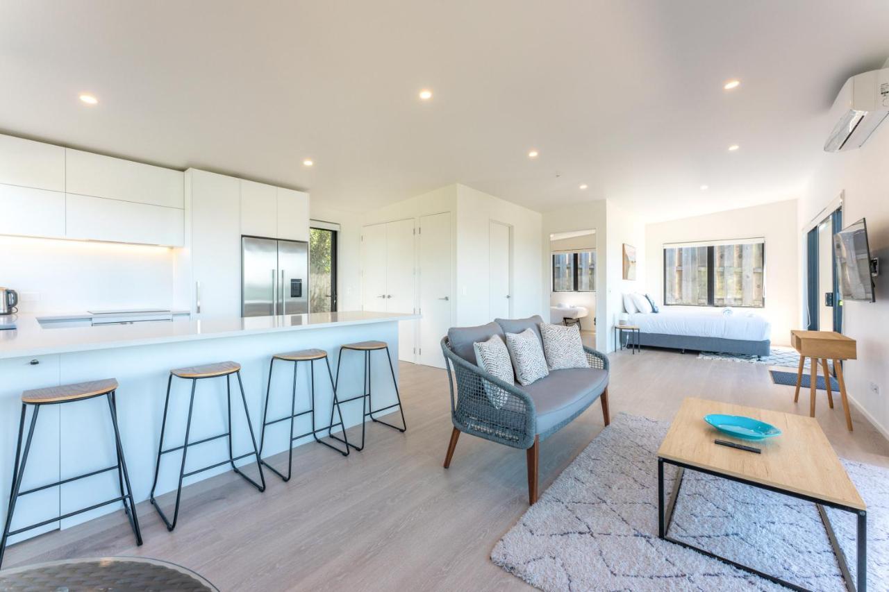 Luna Cottage. Stunning Ocean Views On Waiheke Oneroa Eksteriør billede